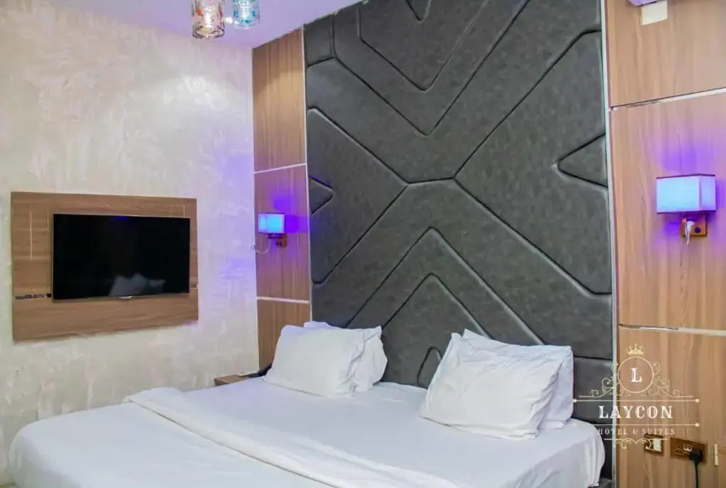 Time View Hotel & Suites
