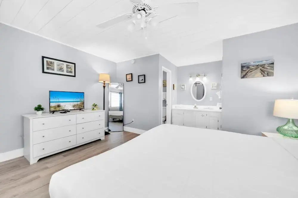 Lullwater Beach 415