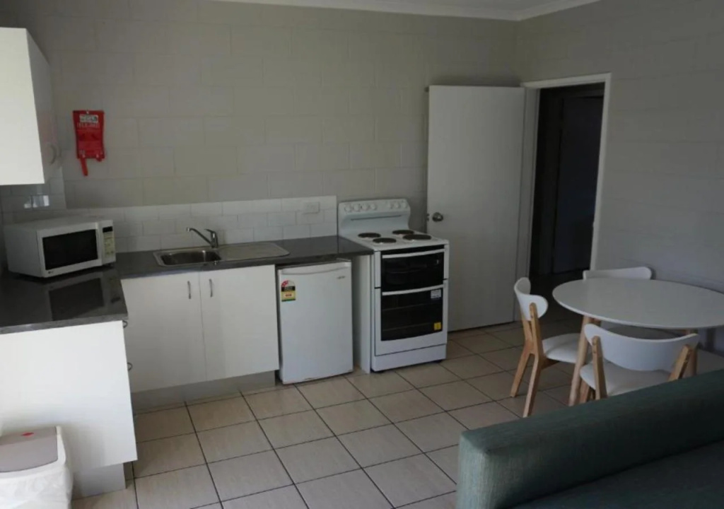 YAL Cairns - A Motel that makes a difference