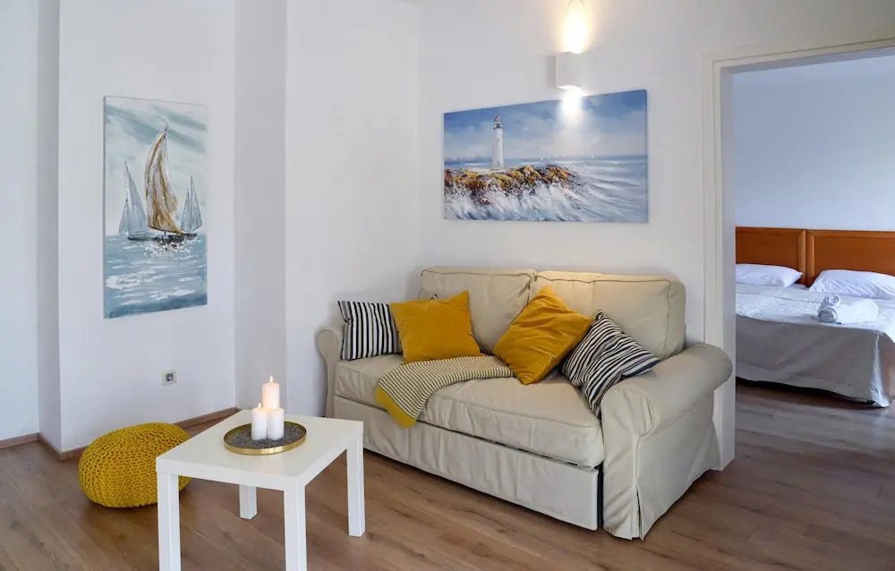 Awesome Apartment in Primosten With Wifi and 2 Bedrooms
