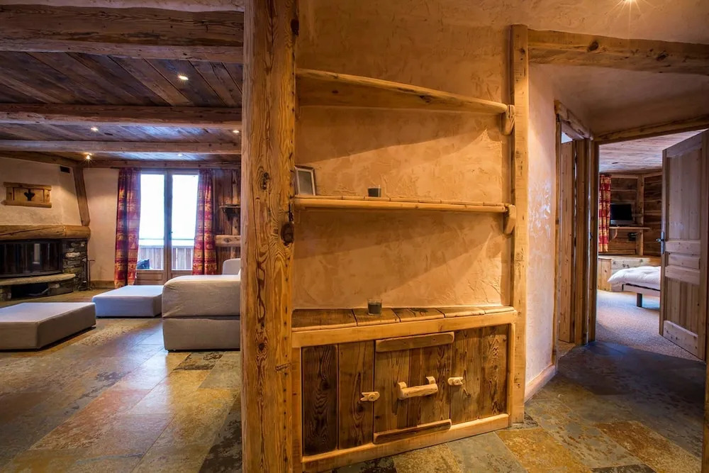 Bosset - Appartement, style chalet. Bien équipé avec cheminée.