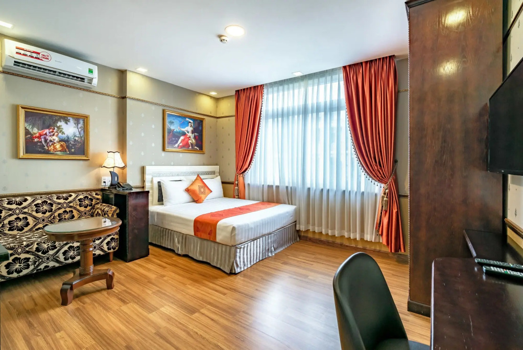 Collection O Emerald Luxury Apartment - Near SECC