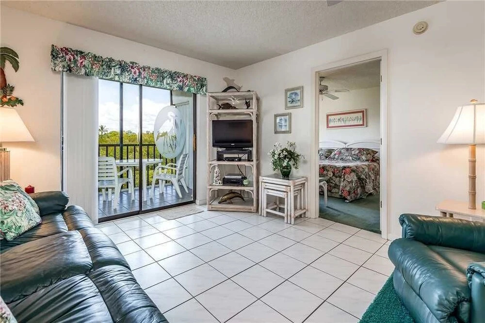Admirals Bay 152 - Two Bedroom Condo