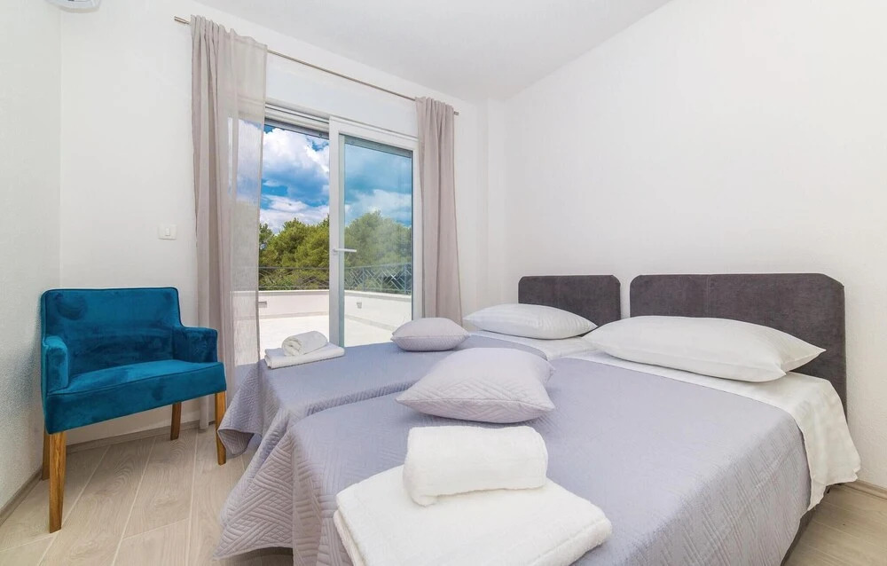 Gorgeous Home In Trogir With Sauna