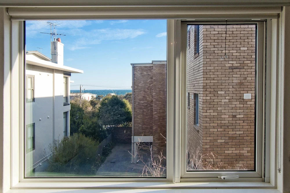 Elwood Seaside 2 Bed Retreat