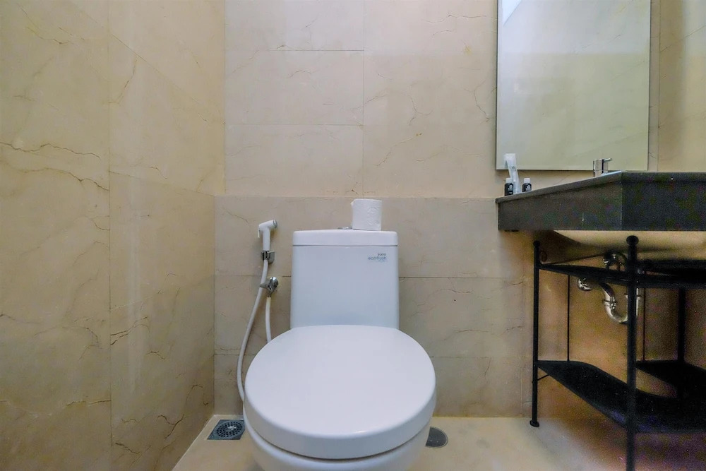 Good Deal And Strategic 1Br L'Avenue Apartment