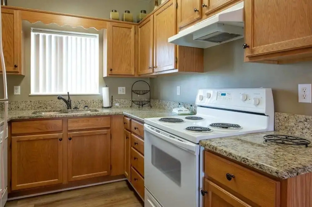 Whispering Pines 443