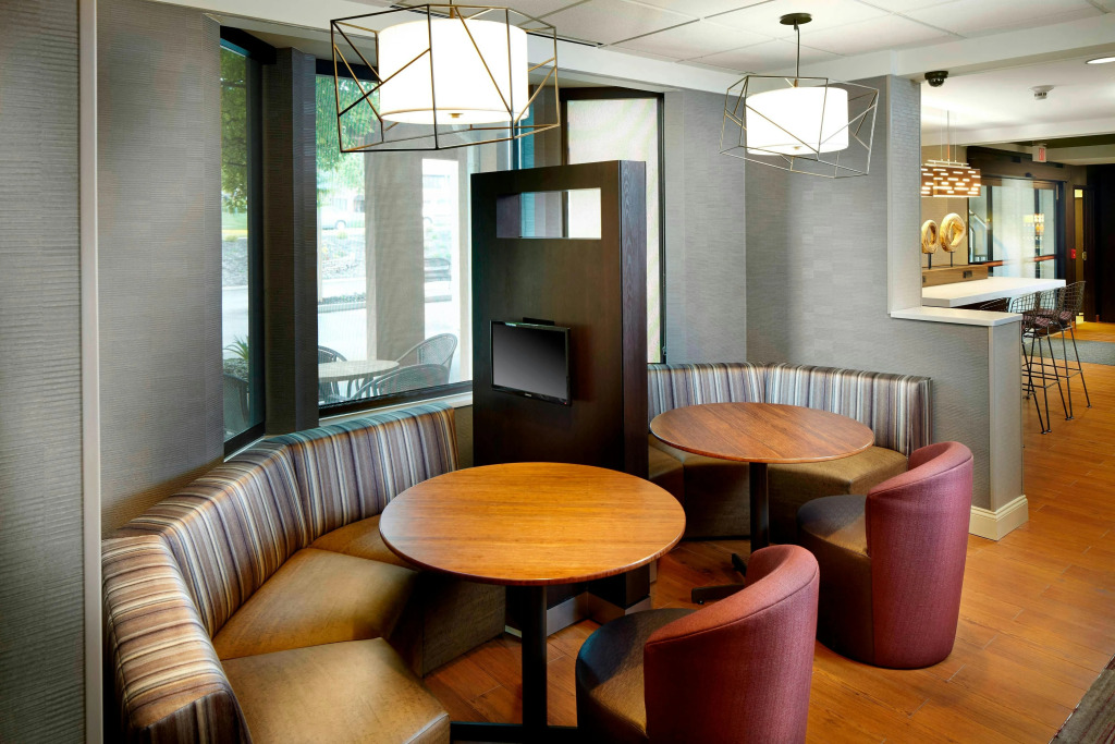 Courtyard by Marriott State College