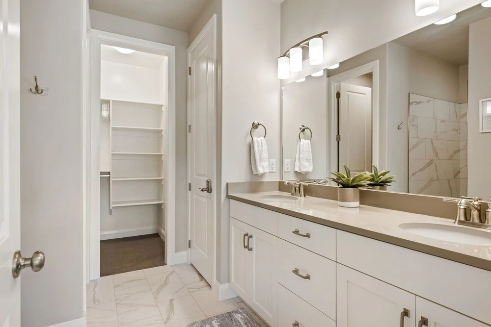 Sunnyside Retreat at Escondido townhouse