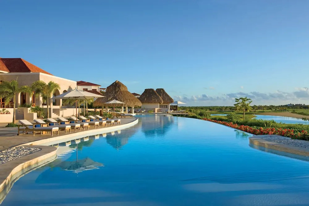Rooms by G Golden Bear Lodge Cap Cana Hotel