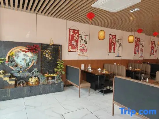 Vienna International Hotel (Qingdao lanxiucheng Oriental Eden)