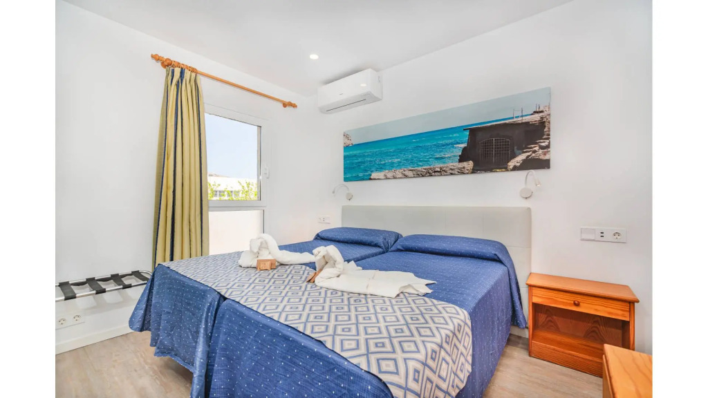 Apartamentos Massol