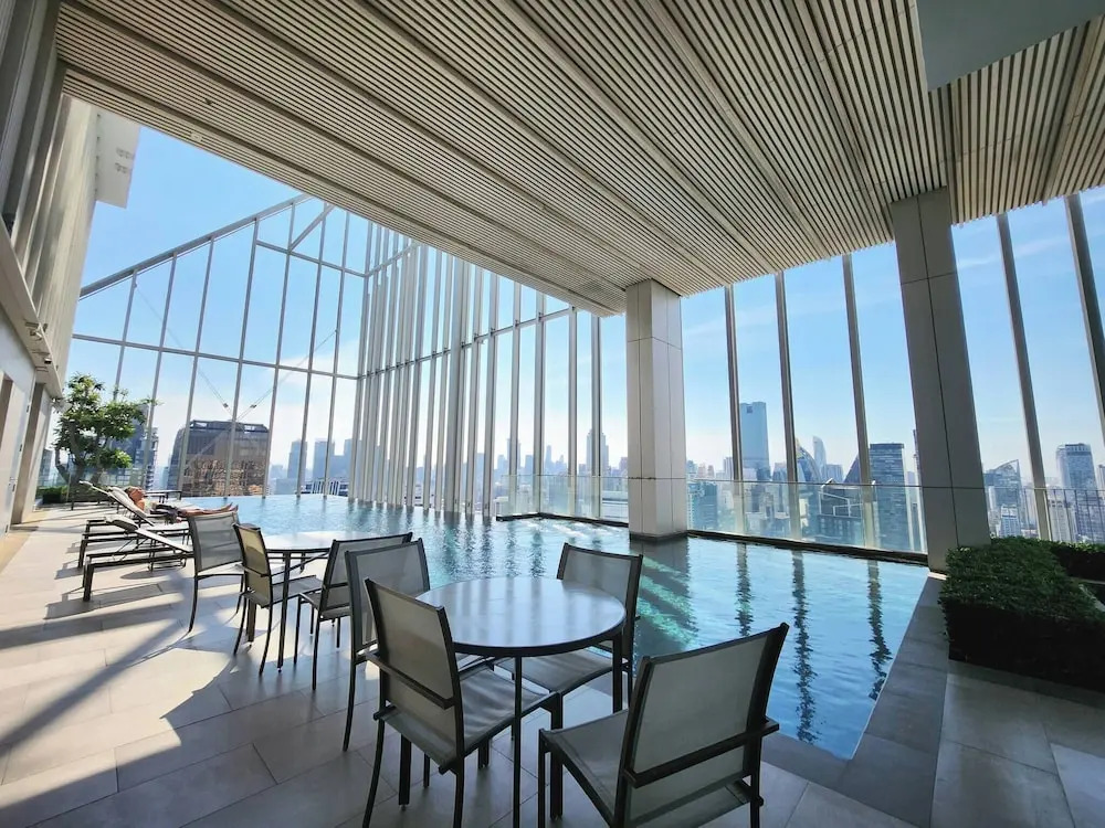 Prime 1BR in Sukhumvit 11 Central#stylish#modern