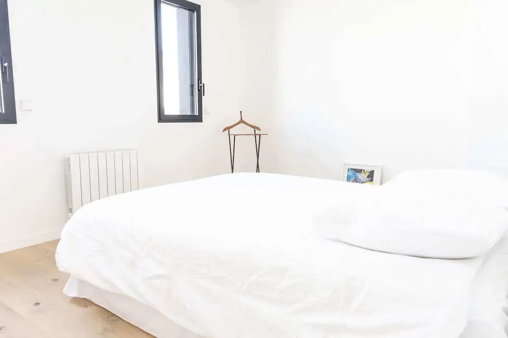 Loft With 4 Bedrooms, Terrace, Very Close to Paris