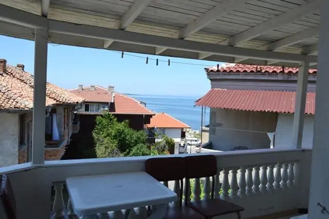Palazo House