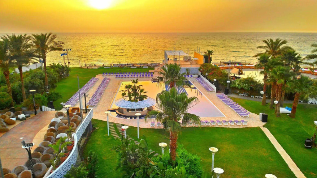 Senses Hotel and Resort