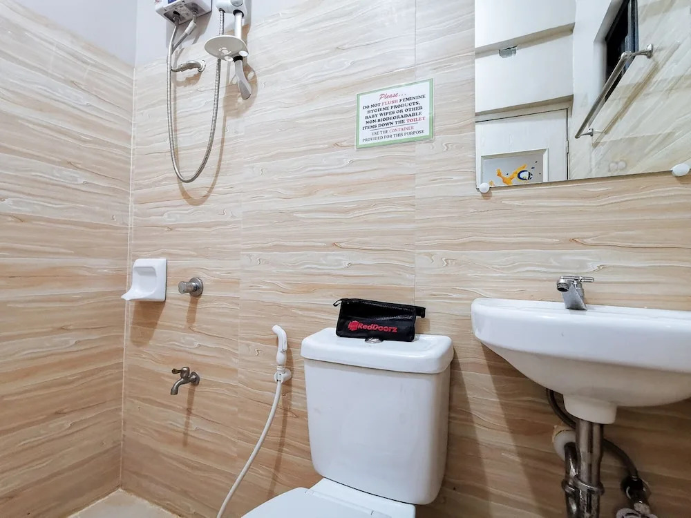 RedDoorz near KCC Mall Gensan