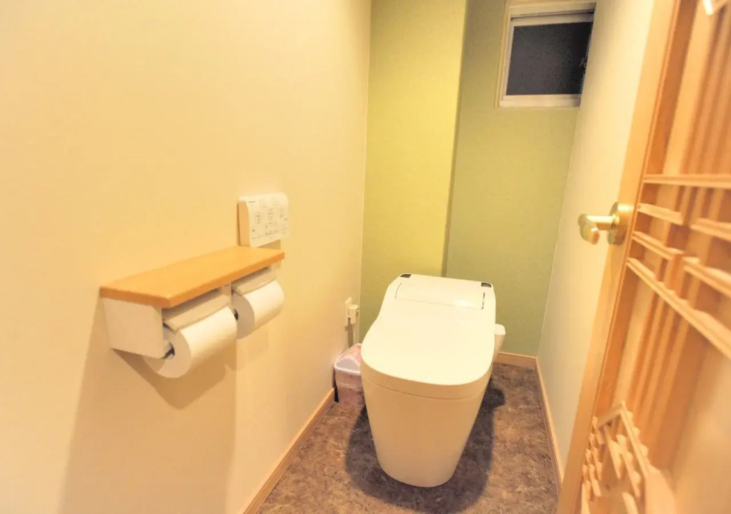 HOLIDAY VIEW INN - Hostel