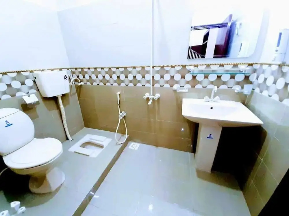Galaxy Family Hotel Karachi Airport