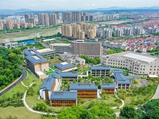 Shengzhou Hotel
