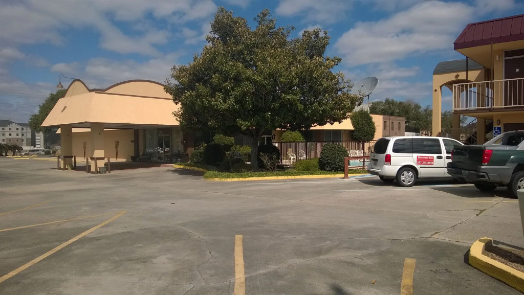 Discovery Inn Lafayette Airport I-10