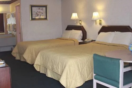 Relax Inn and Suites Hope