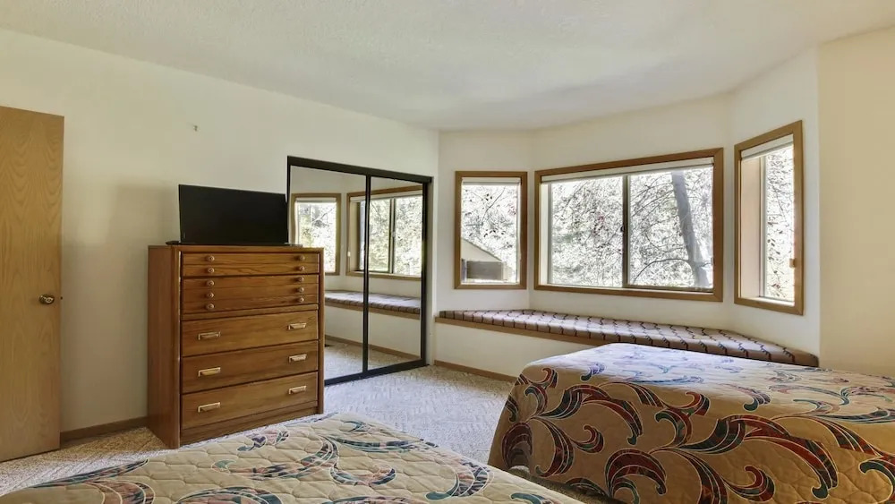 zRidge Condo 16