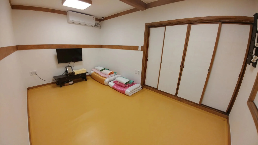 Bukchon Sosunjae Hanok Guesthouse