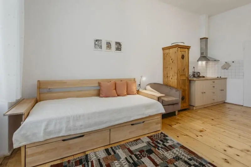 Apartmán 3, Suvorovova 158