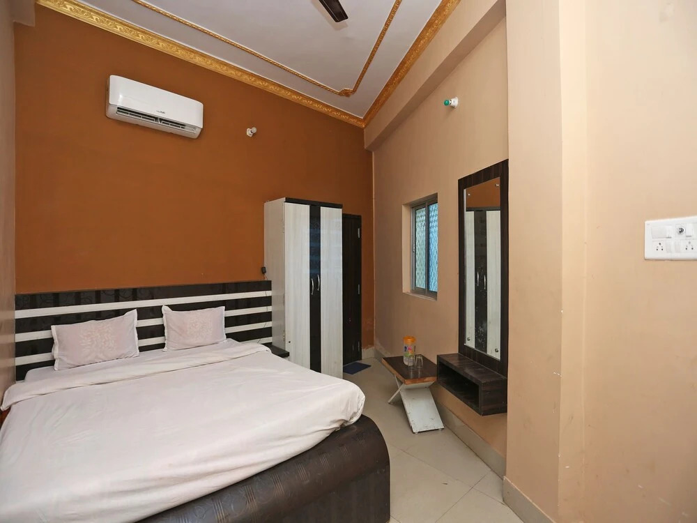 Maa Tara Hotel by OYO Rooms