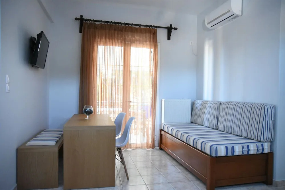 Vasilis Apartments Beachfront