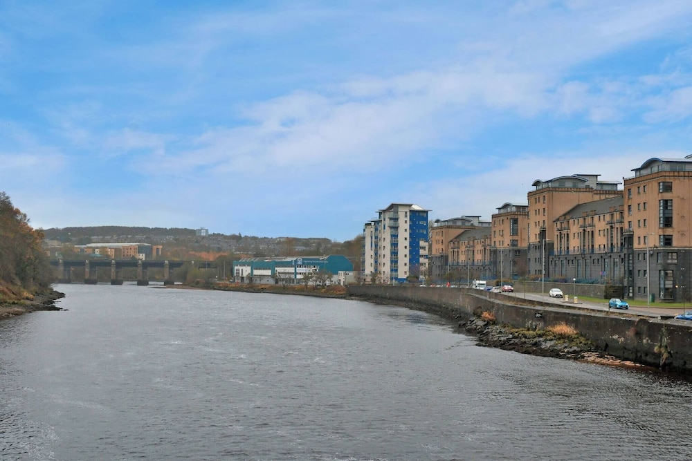 Executive 2bed City Centre Apartment in Aberdeen