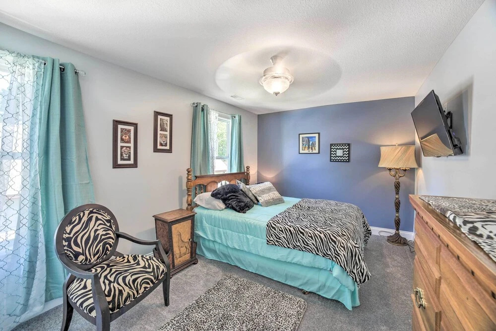 Fort Wayne Getaway - Family + Pet Friendly!