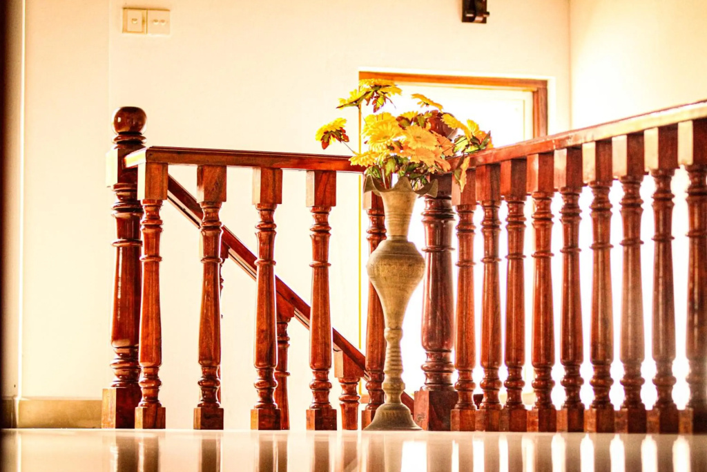 Golden Town Hotel