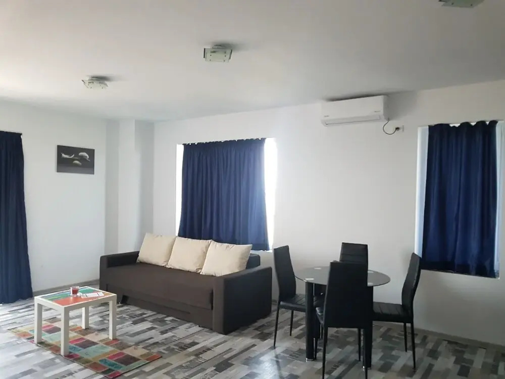 SummerHouse Apartments