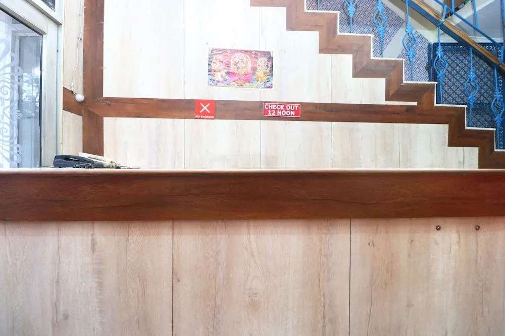 Oyo 38170 Hotel Grand Plaza