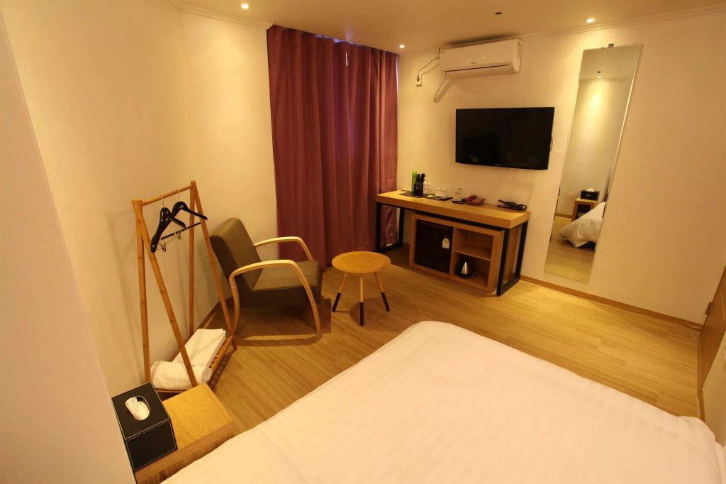 Hotel violet