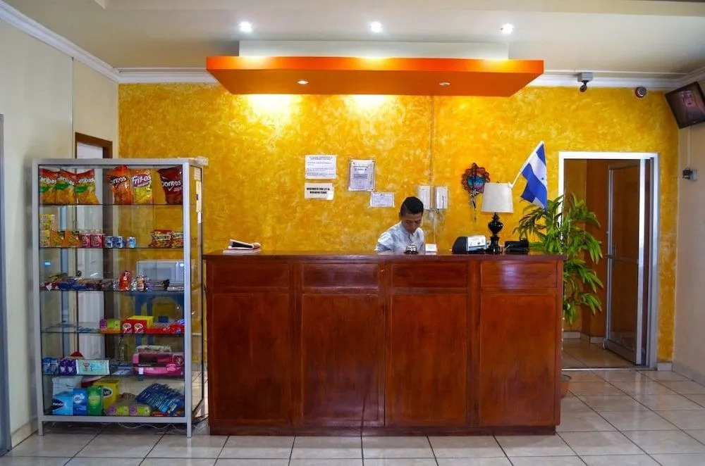 Hotel Plaza Palmero