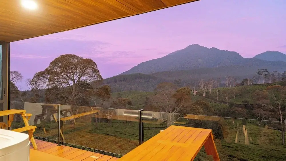 Bobocabin Sukawana, Bandung