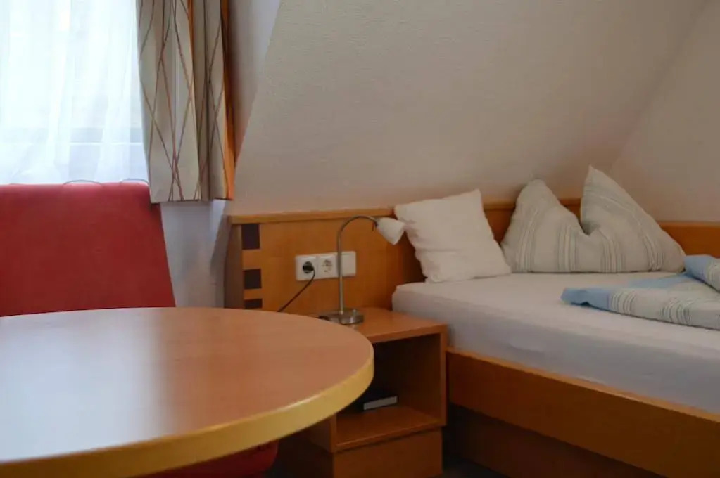 City Hotel