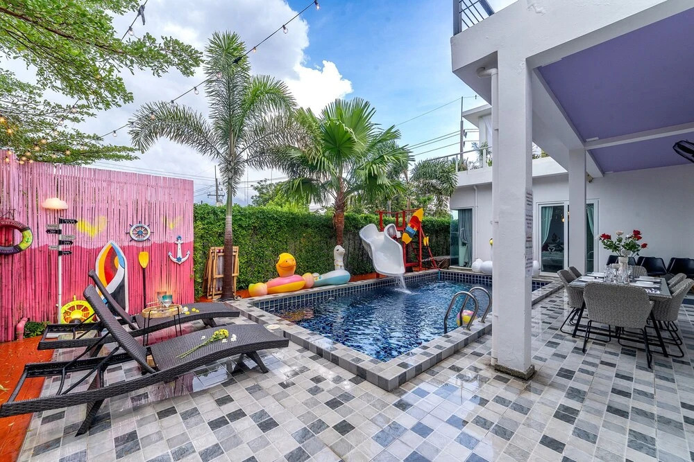 Luxury and Playful 5 Bed Pool Villa - CC