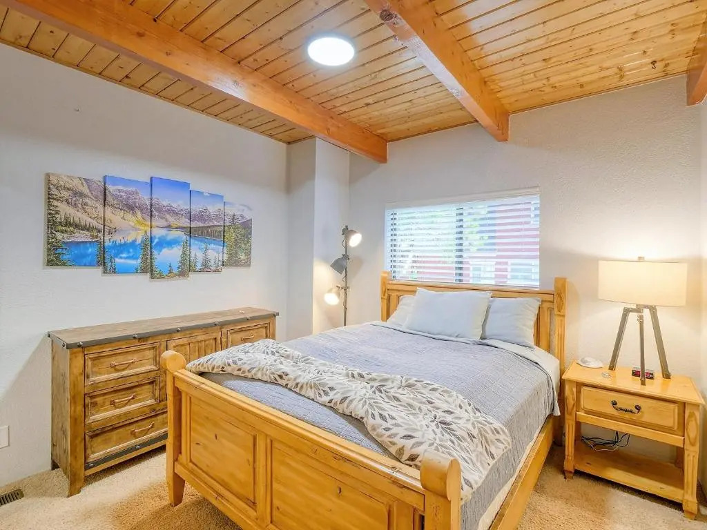 Love It Up Here! at Lake Arrowhead Lakeview 5 bedrooms 2 lofts 4 decks