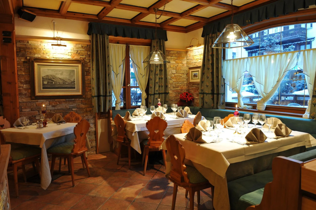 Hotel Alpina