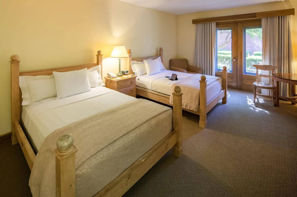 New Harmony Inn Resort and Conference Center