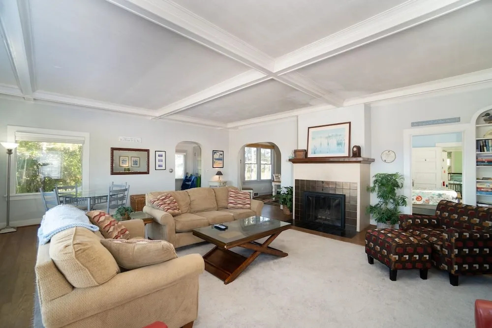 Harris Hideaway 5 Bedroom Home