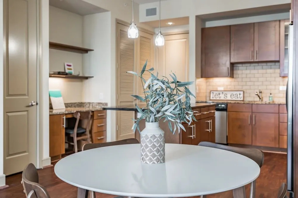 The Luxury Suites of Houston
