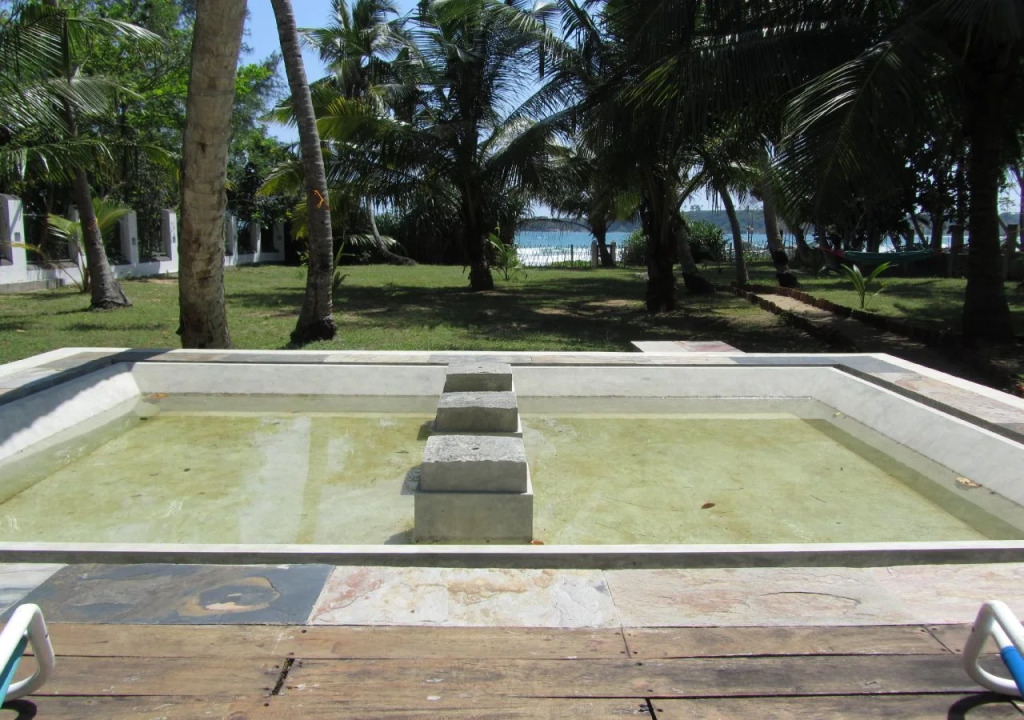 Isana Beach House