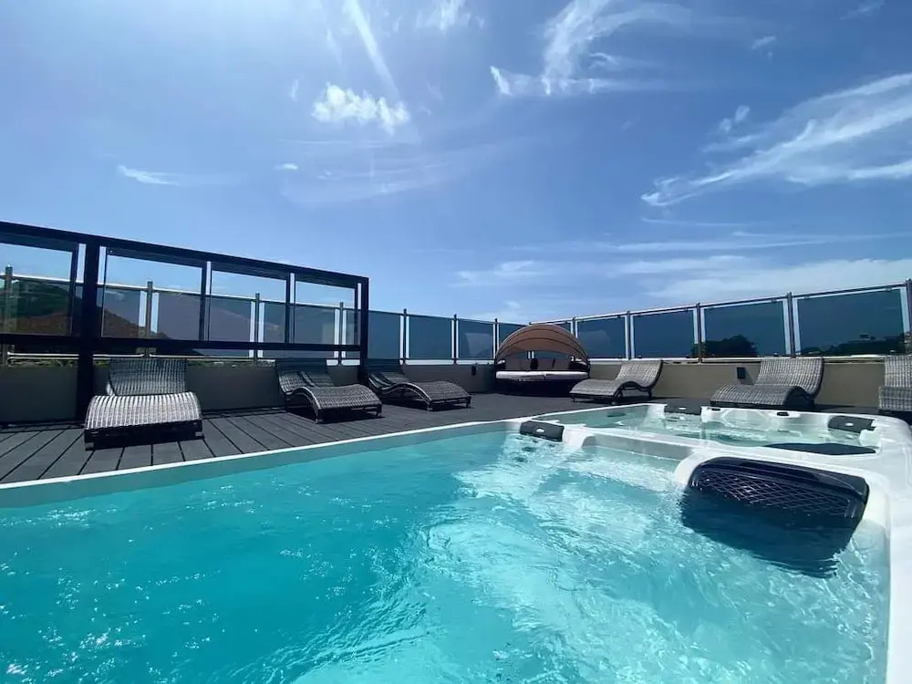 Myah's Luxury Suites Hotel