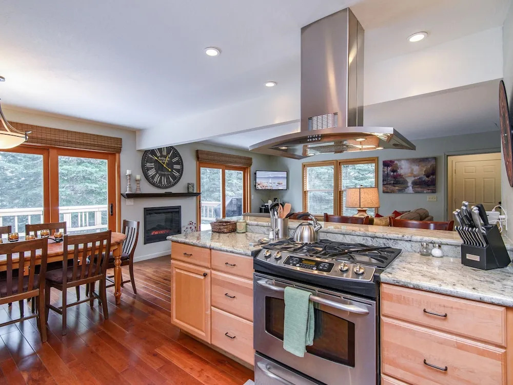 10991 Zermatt Dr Home