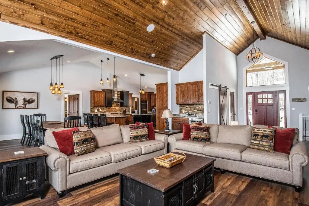Lookout Lodge